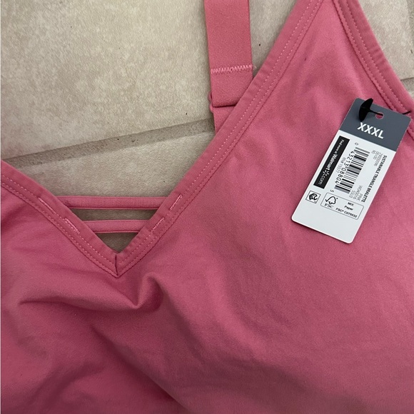 Sports bra - Picture 2 of 2